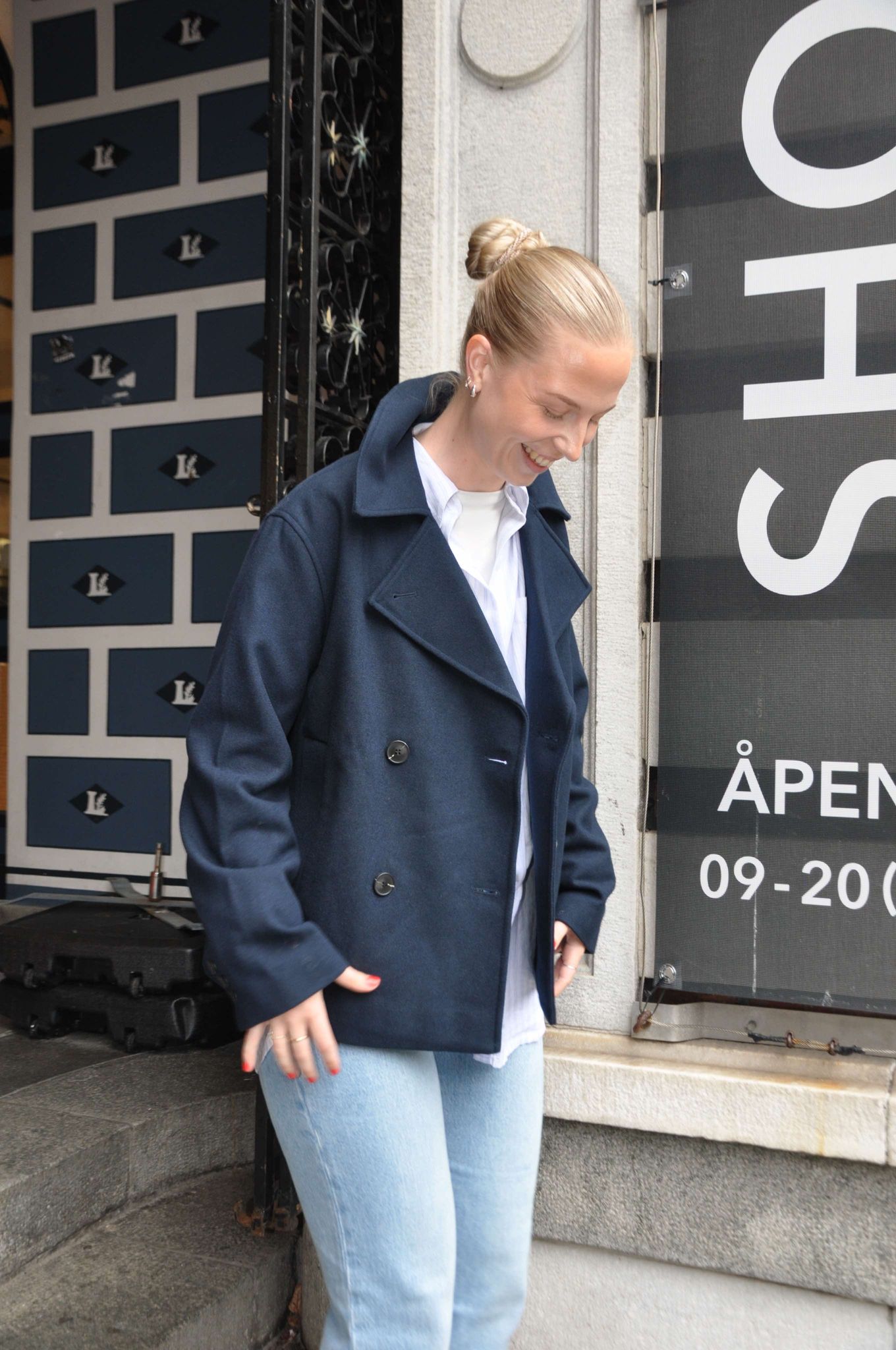 Alma Jakke - Blå/ Dark Sapphire